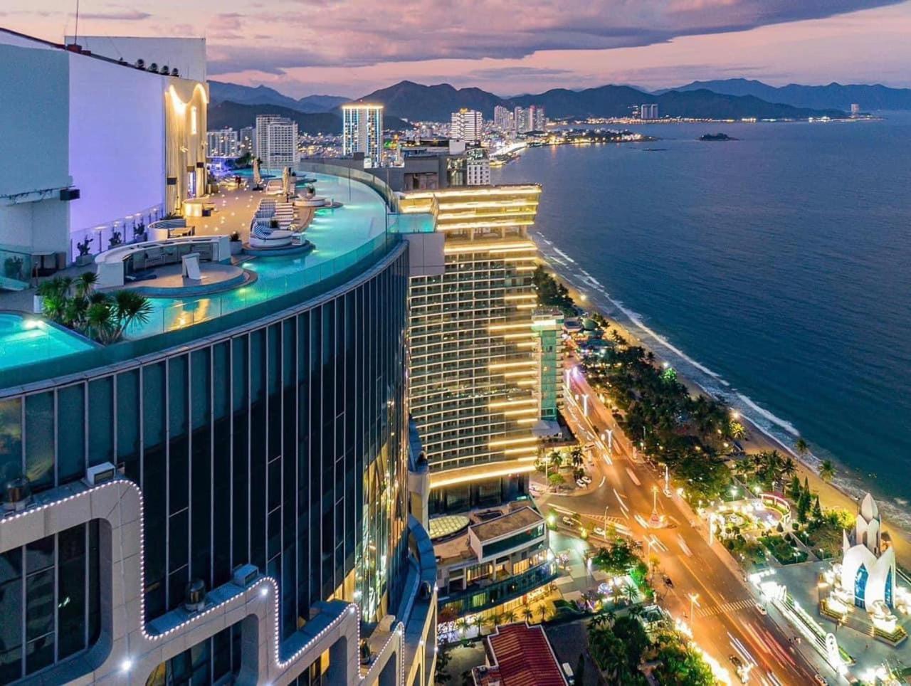 Oceanfront Panorama Residence Нячанг Экстерьер фото