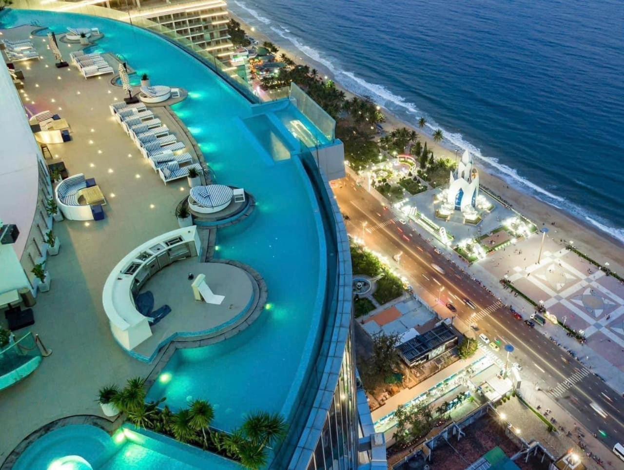 Oceanfront Panorama Residence Нячанг Экстерьер фото