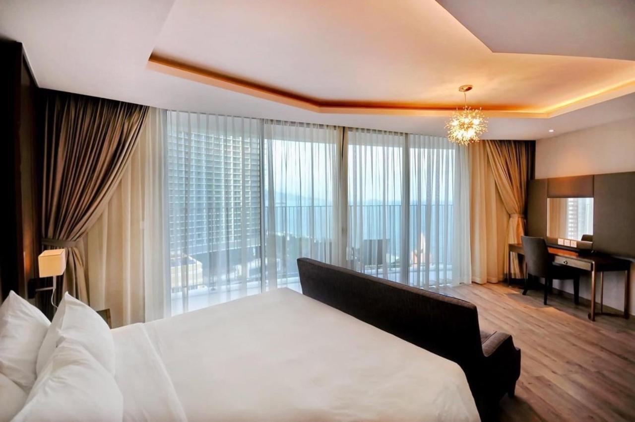 Oceanfront Panorama Residence Нячанг Экстерьер фото