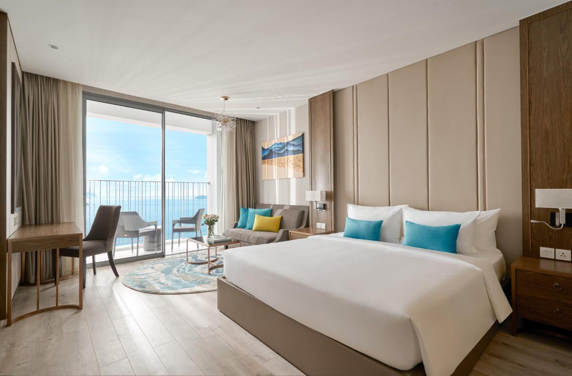 Oceanfront Panorama Residence Нячанг Экстерьер фото